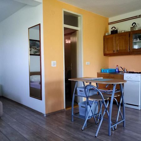 Studio Apartman Mak Duga Resa Exterior photo