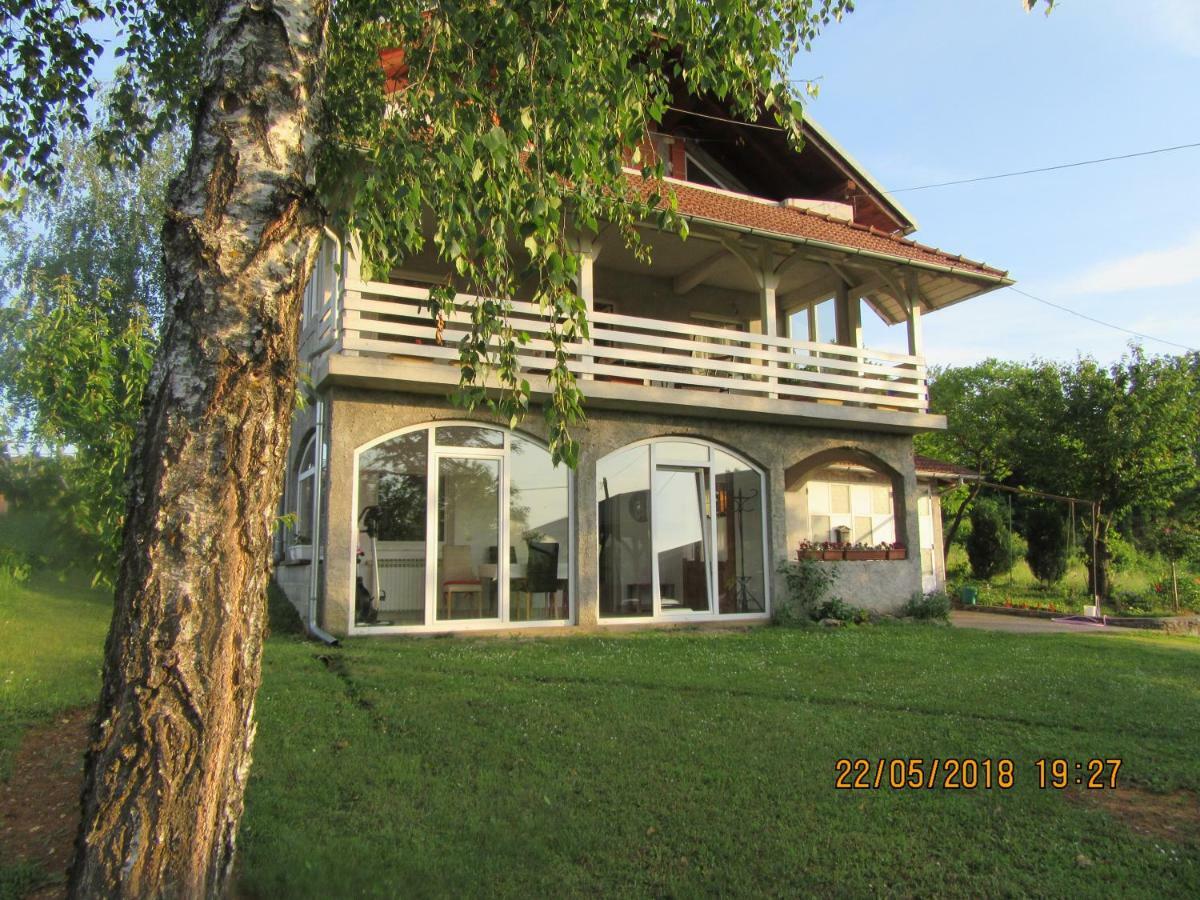 Studio Apartman Mak Duga Resa Exterior photo